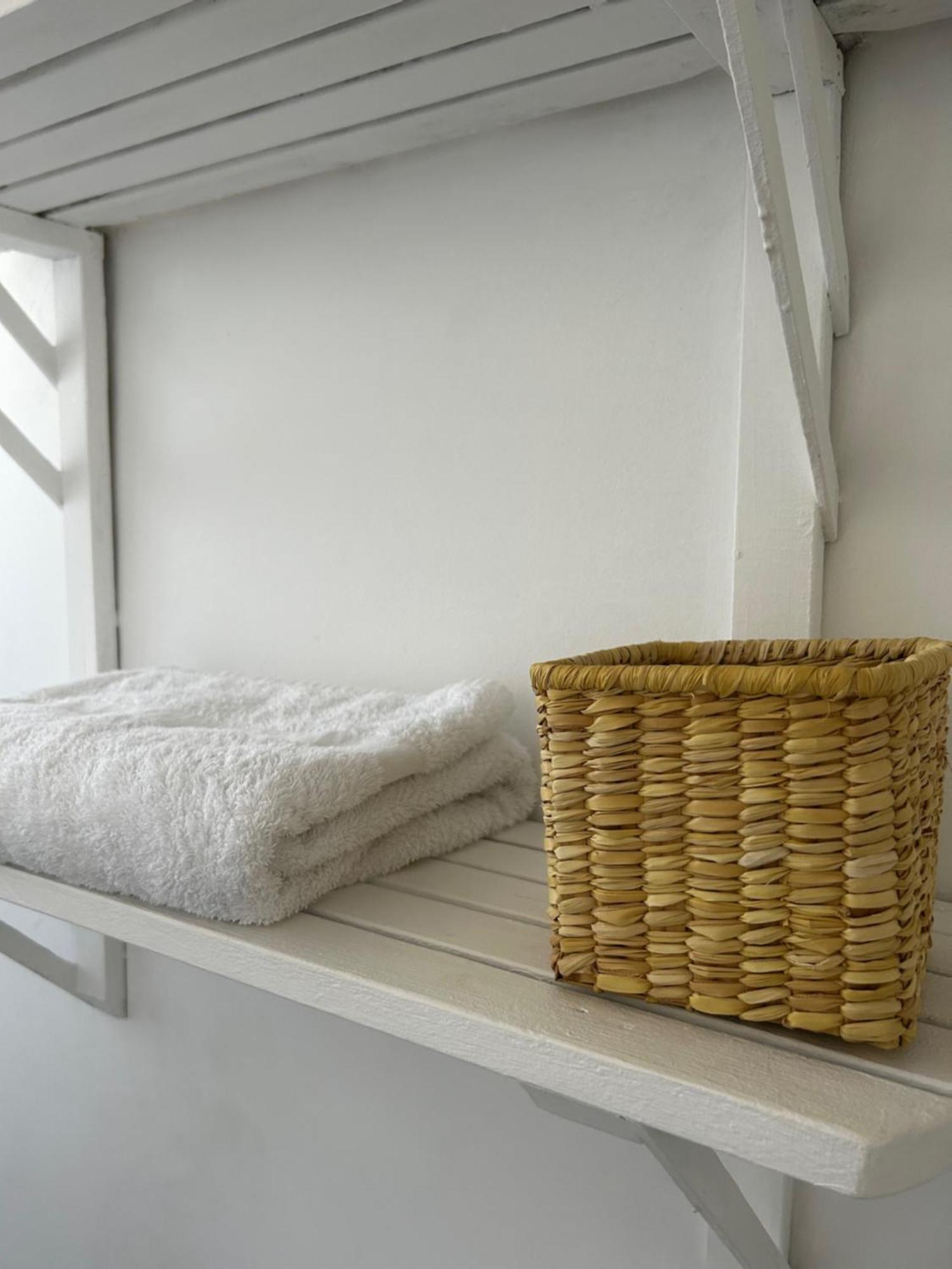 Hotel Miss Francias Home Santa Catalina Island Экстерьер фото
