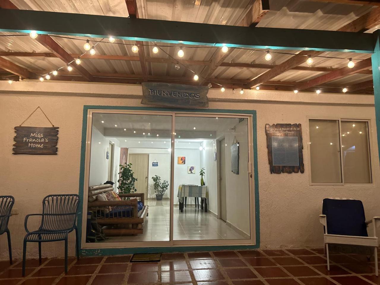 Hotel Miss Francias Home Santa Catalina Island Экстерьер фото