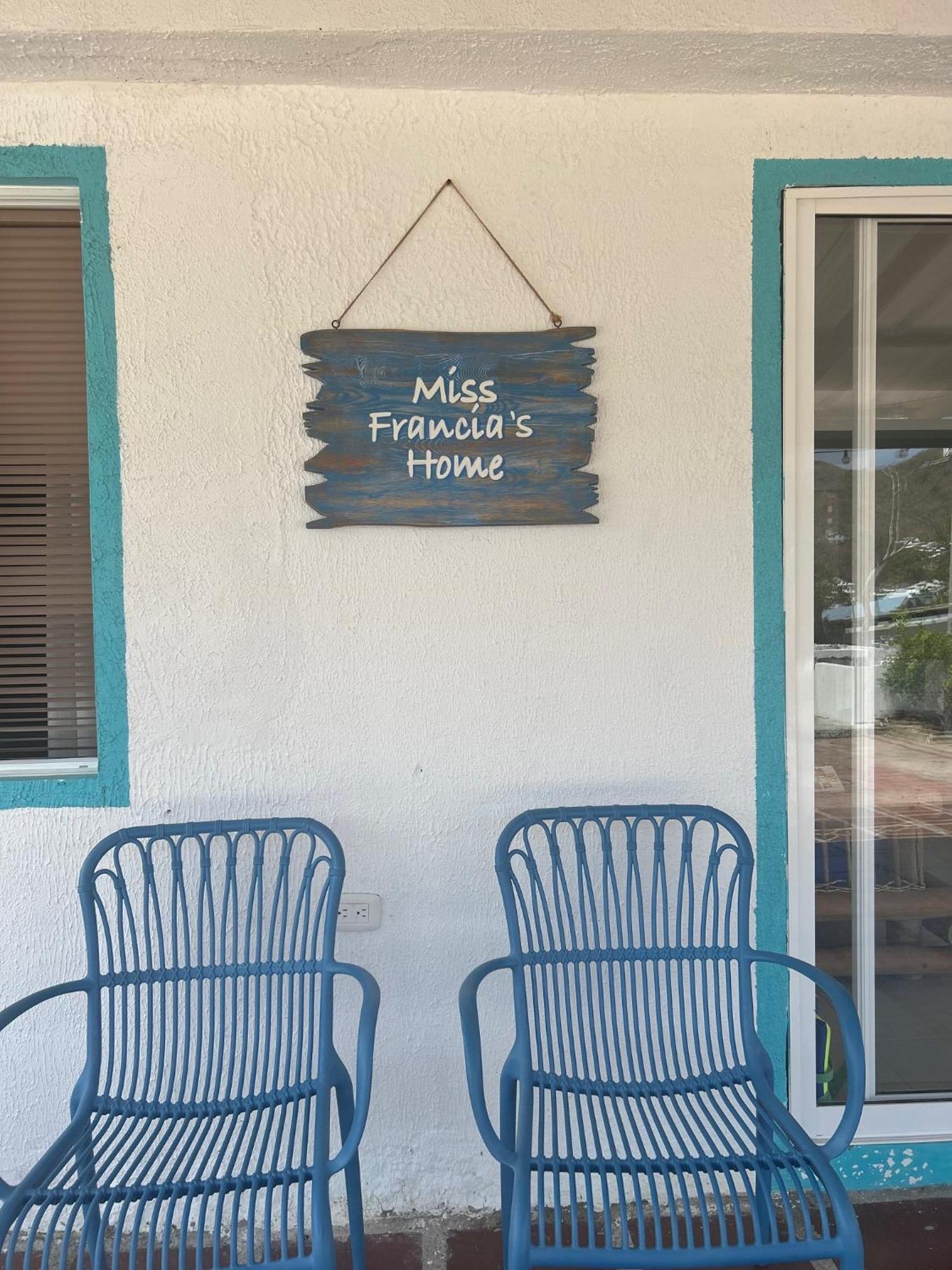 Hotel Miss Francias Home Santa Catalina Island Экстерьер фото
